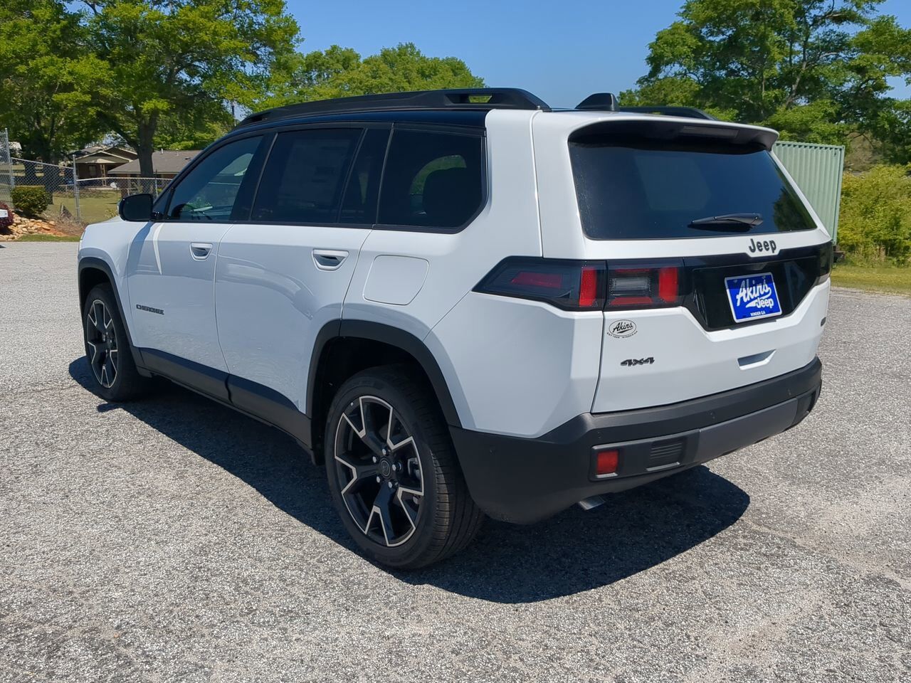2026 Jeep Cherokee Overland Winder GA