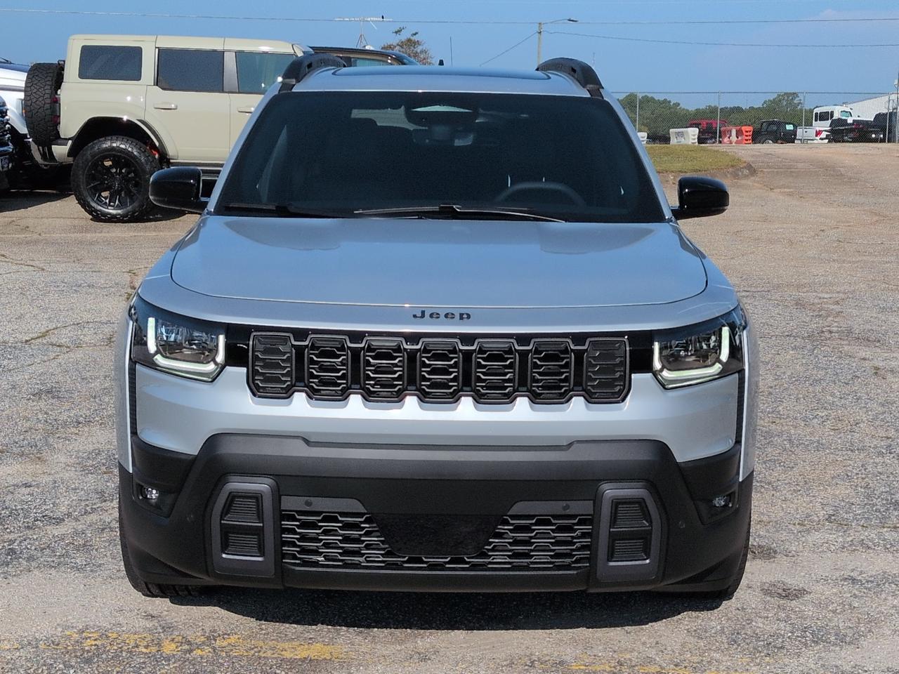2026 Jeep Cherokee Overland Winder GA