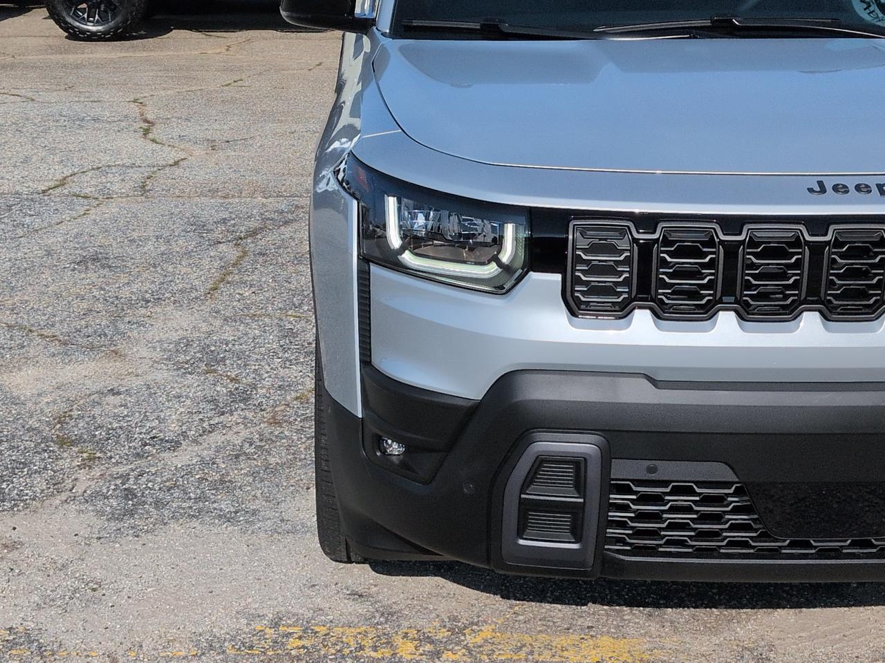 2026 Jeep Cherokee Overland Winder GA