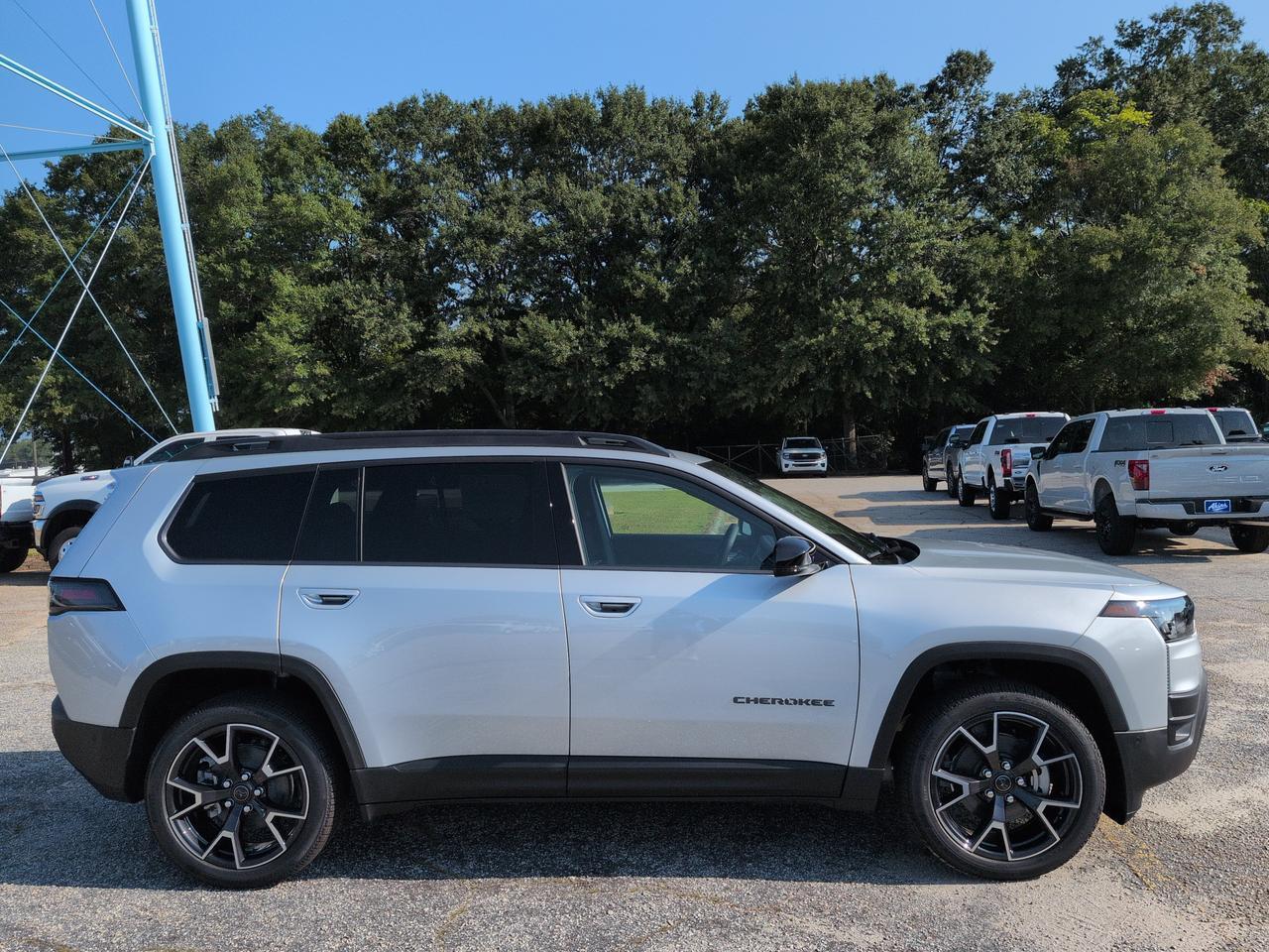 2026 Jeep Cherokee Overland Winder GA