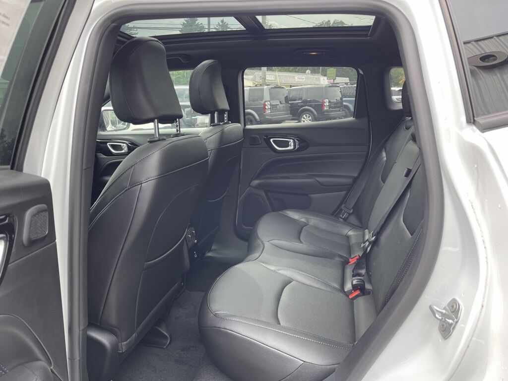 2026 Jeep Compass LIMITED ALTITUDE 4X4 Orange MA