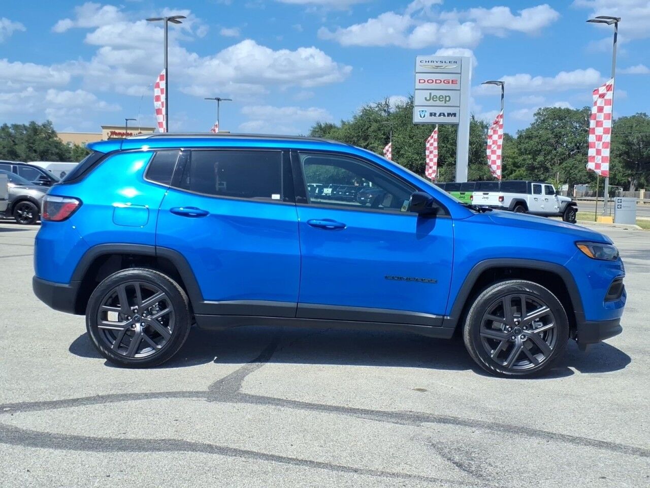 2026 Jeep Compass Latitude Altitude