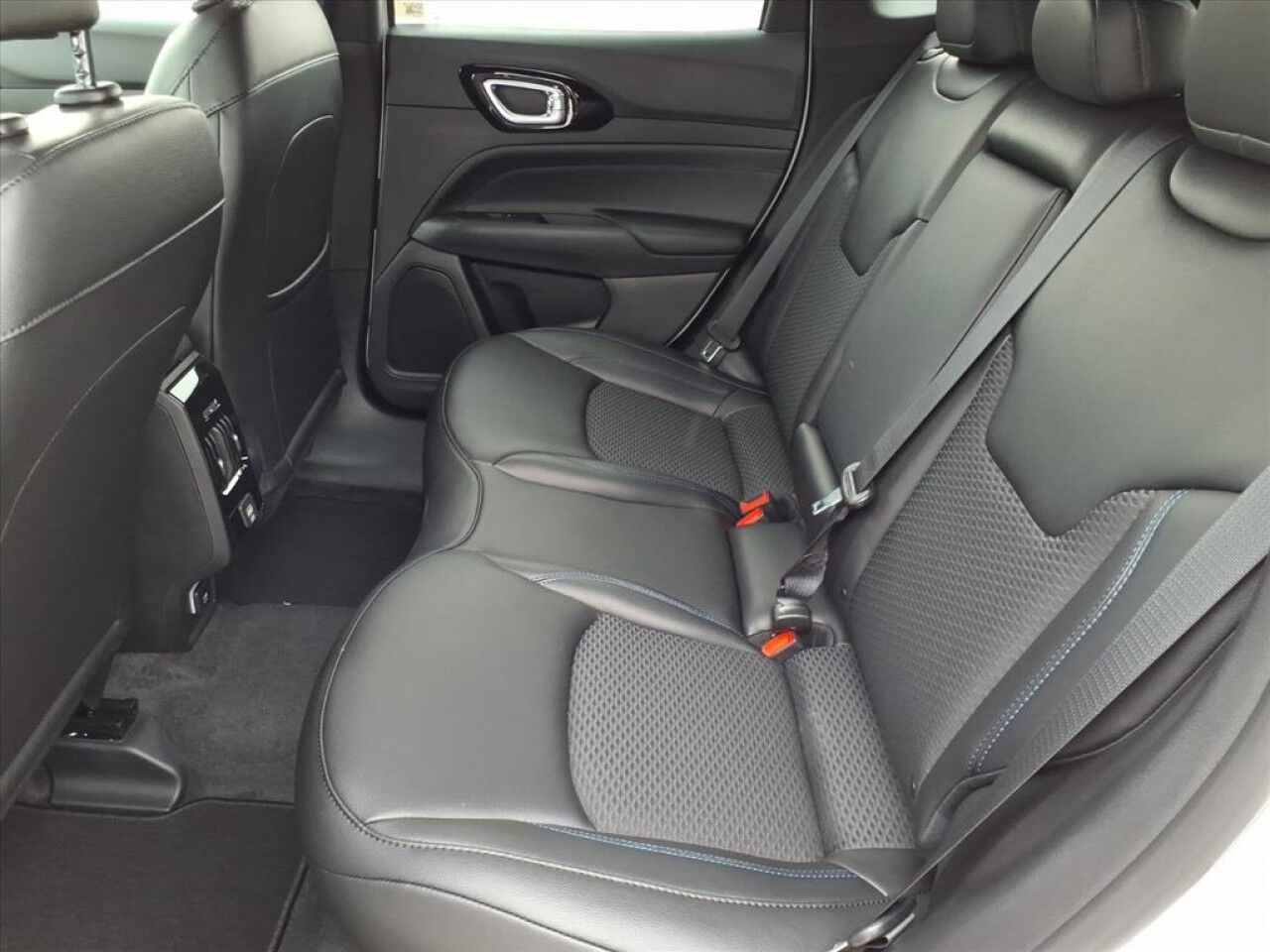 2026 Jeep Compass Latitude Altitude Uvalde TX