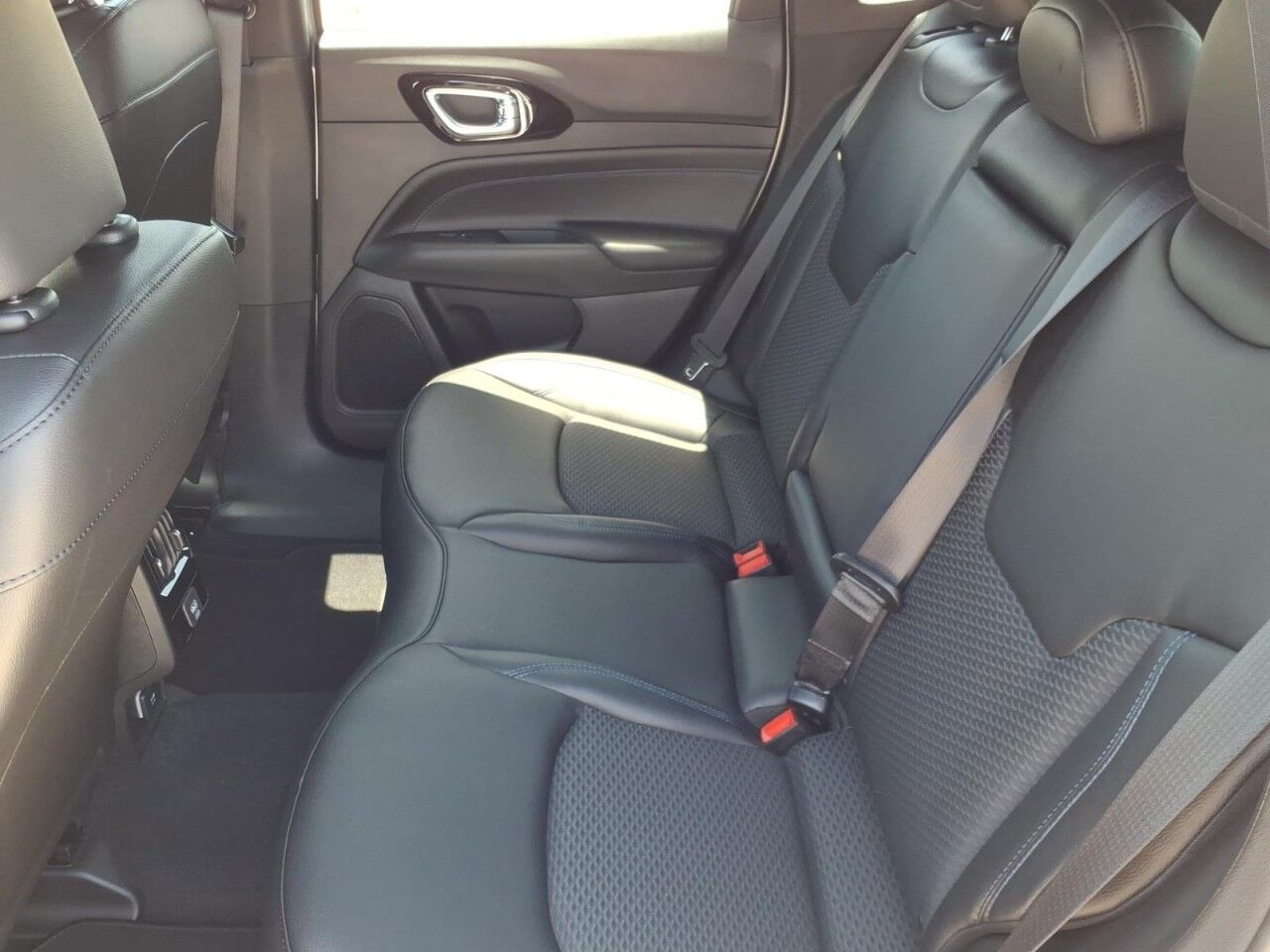 2026 Jeep Compass Latitude Altitude Uvalde TX