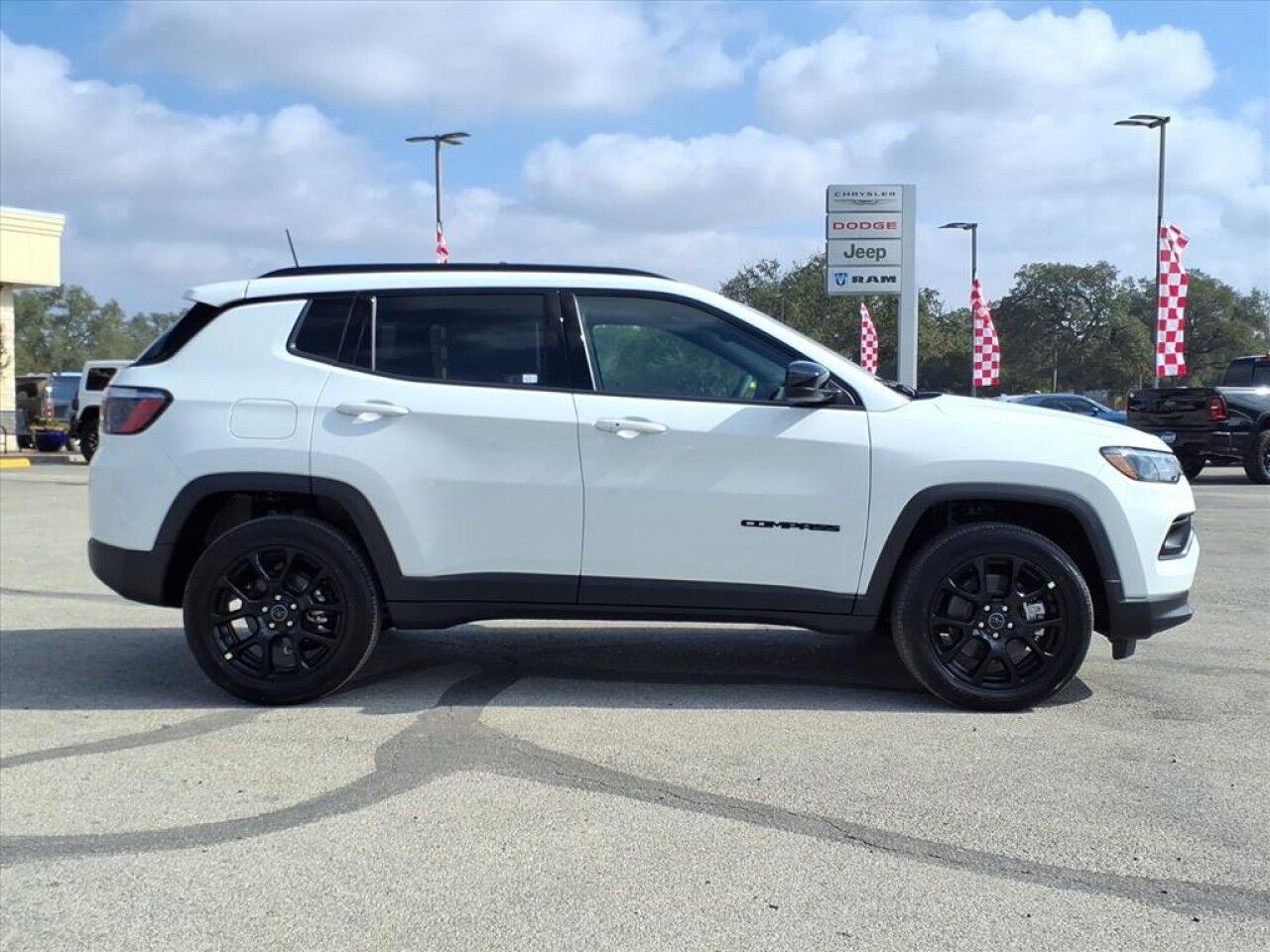 2026 Jeep Compass Latitude Altitude