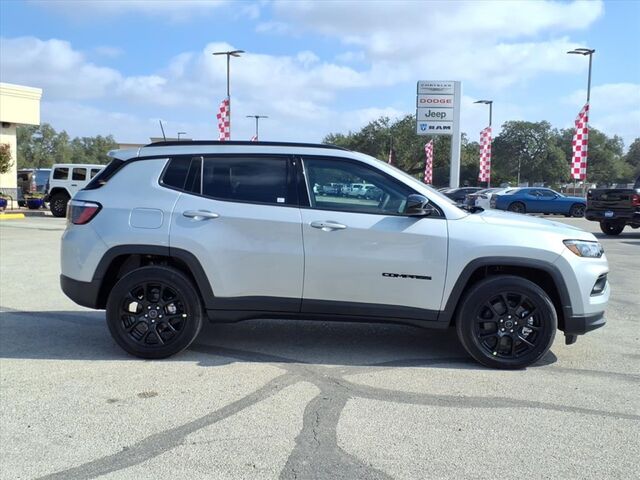 2026 Jeep Compass Latitude Altitude TX 2026 Jeep Compass Latitude Altitude TX