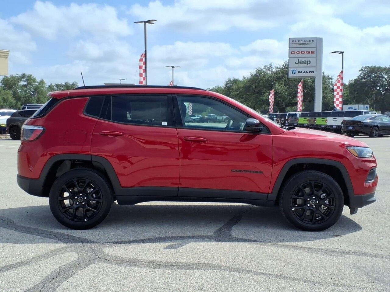 2026 Jeep Compass Latitude Altitude