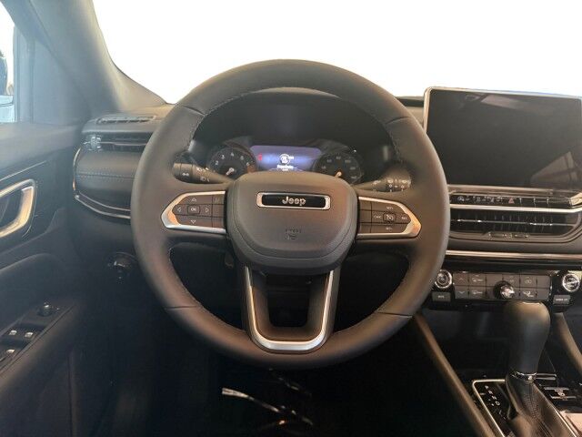 2026 Jeep Compass Latitude Altitude Burnet TX