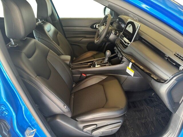 2026 Jeep Compass Latitude Altitude Burnet TX