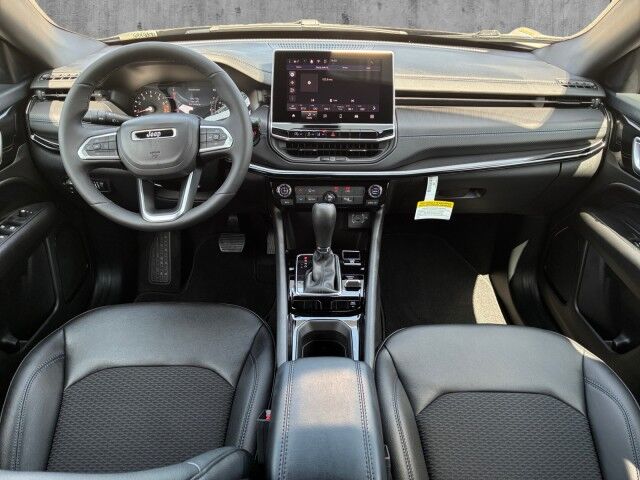 2026 Jeep Compass Latitude Altitude Burnet TX