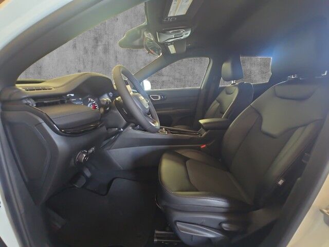 2026 Jeep Compass Latitude Altitude Burnet TX