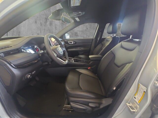2026 Jeep Compass Latitude Altitude Burnet TX