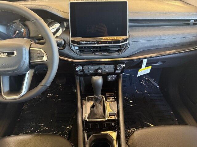 2026 Jeep Compass Latitude Altitude Burnet TX