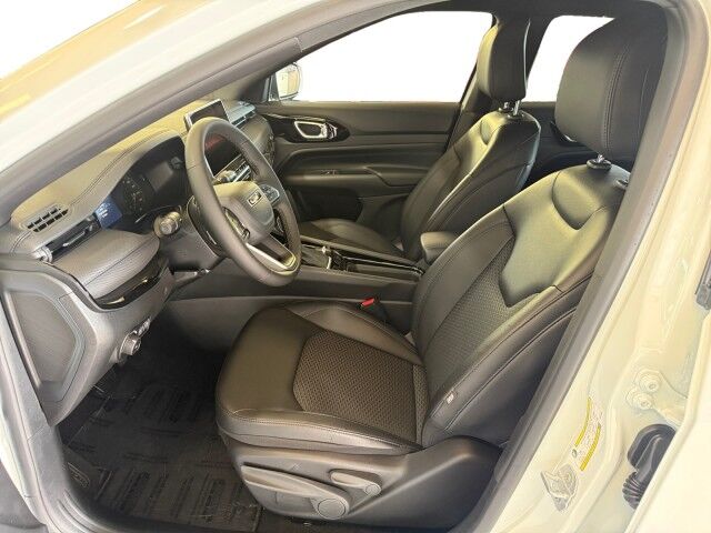 2026 Jeep Compass Latitude Altitude Burnet TX