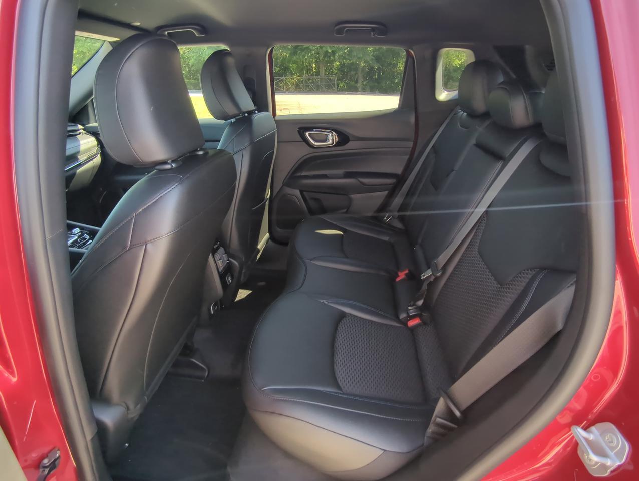 2026 Jeep Compass Latitude Altitude Appleton WI