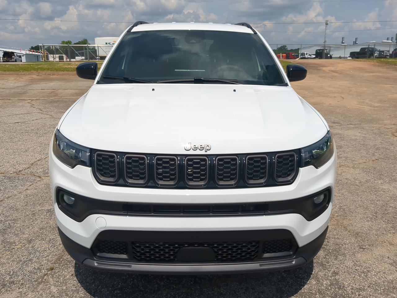 2026 Jeep Compass Latitude Altitude Appleton WI