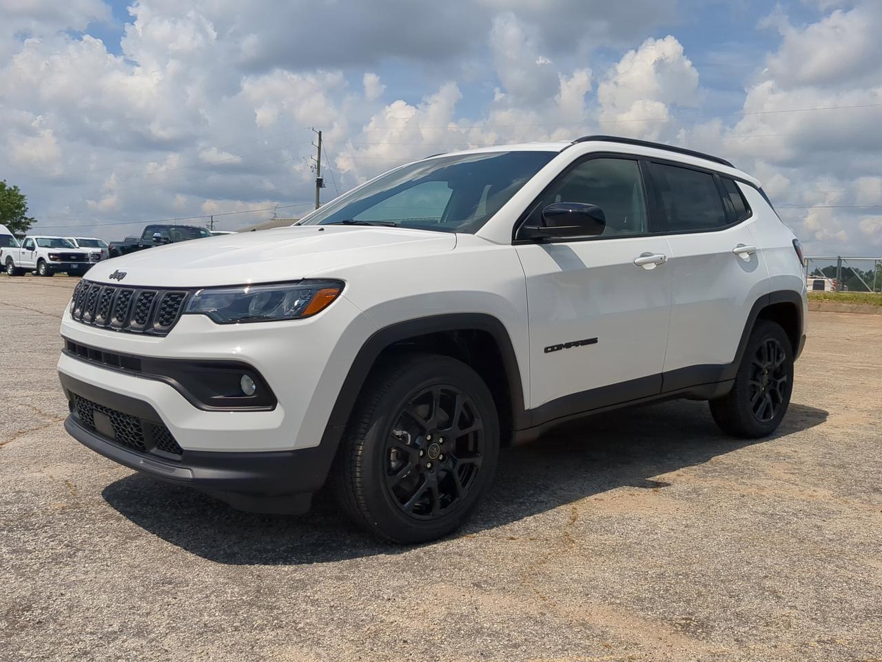 2026 Jeep Compass Latitude Altitude Appleton WI