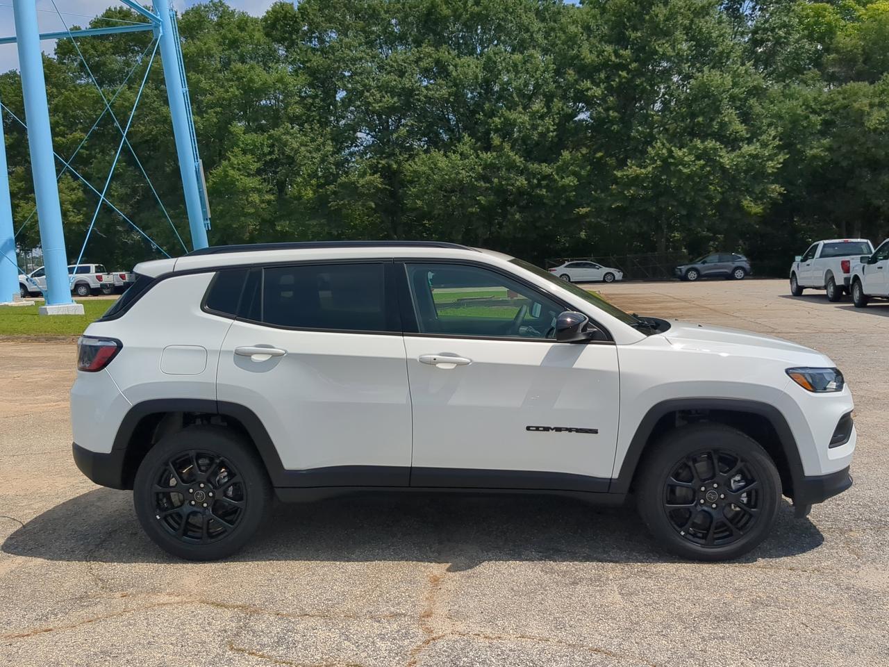 2026 Jeep Compass Latitude Altitude Appleton WI