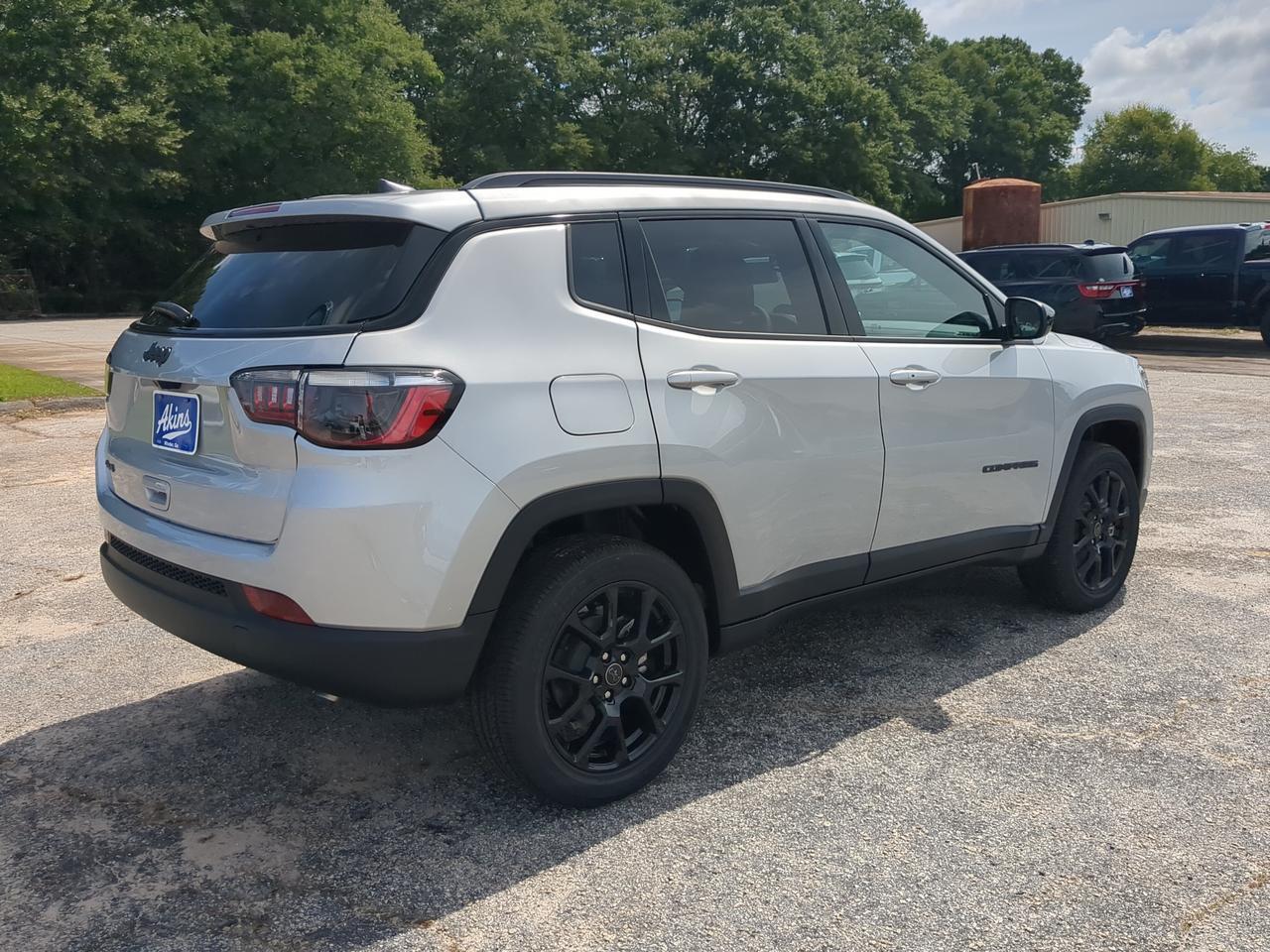 2026 Jeep Compass Latitude Altitude Appleton WI