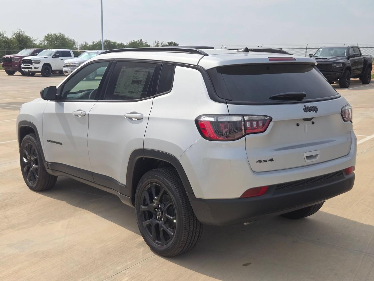 2026 Jeep Compass Latitude Altitude Castroville TX