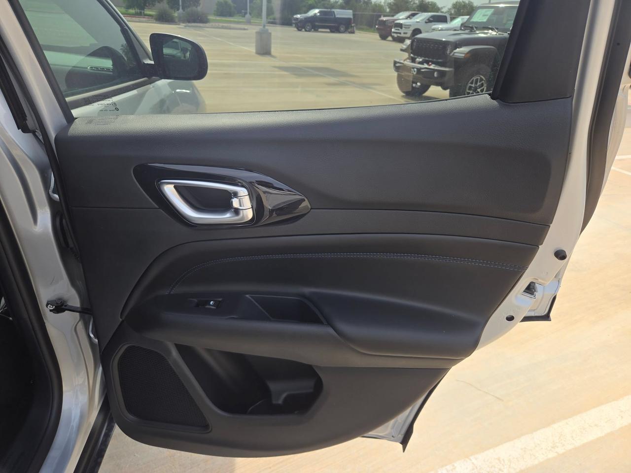 2026 Jeep Compass Latitude Altitude Castroville TX