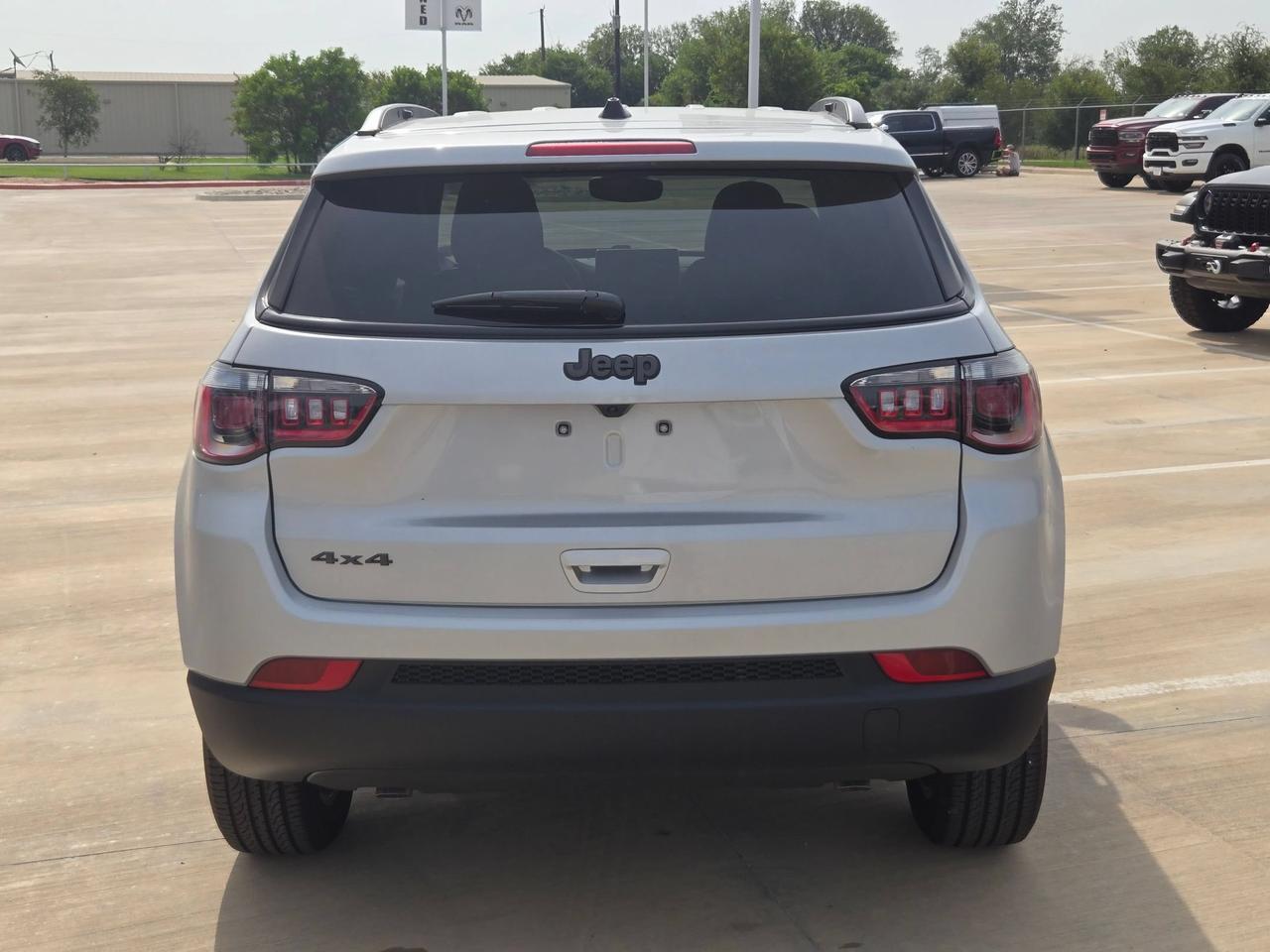 2026 Jeep Compass Latitude Altitude Castroville TX