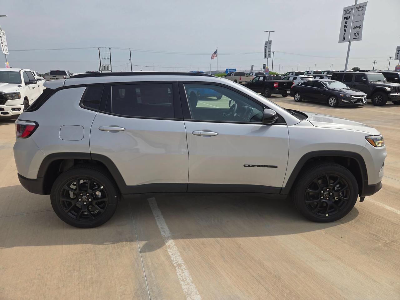 2026 Jeep Compass Latitude Altitude