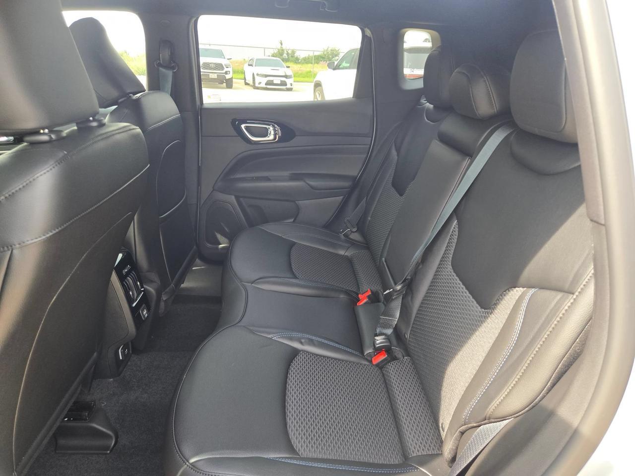 2026 Jeep Compass Latitude Altitude Castroville TX