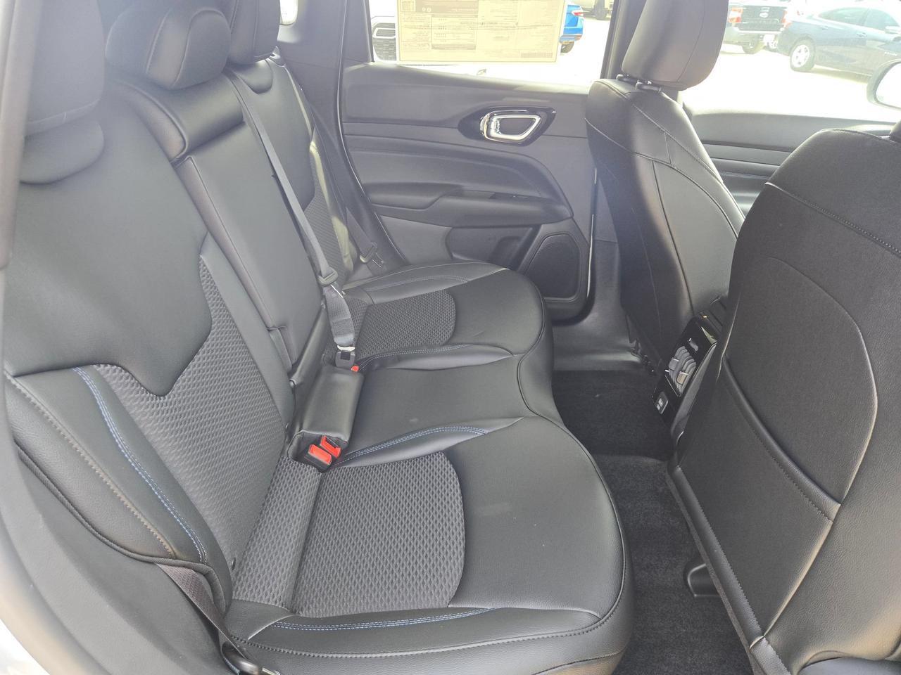 2026 Jeep Compass Latitude Altitude Castroville TX