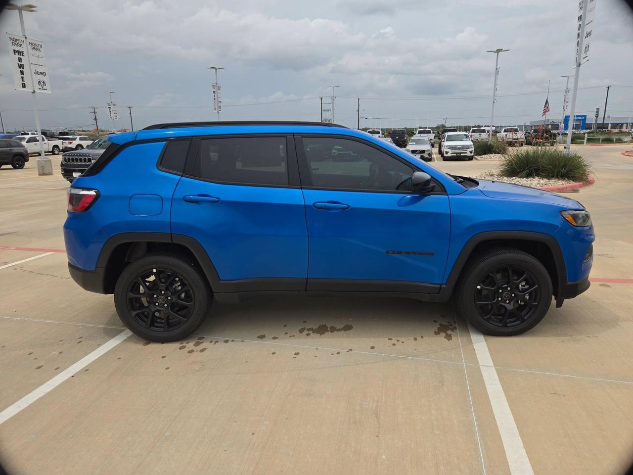 2026 Jeep Compass Latitude Altitude