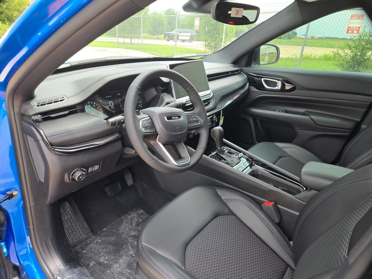 2026 Jeep Compass Latitude Altitude Castroville TX