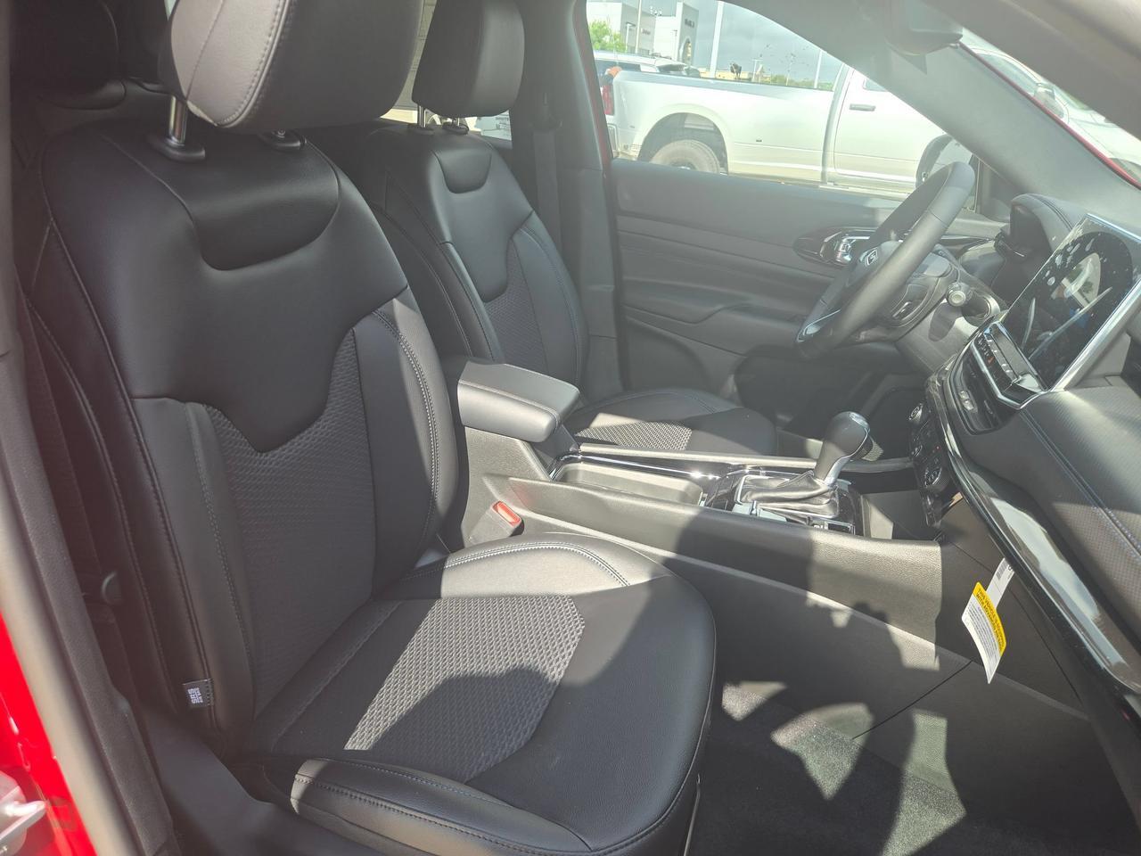 2026 Jeep Compass Latitude Altitude Castroville TX