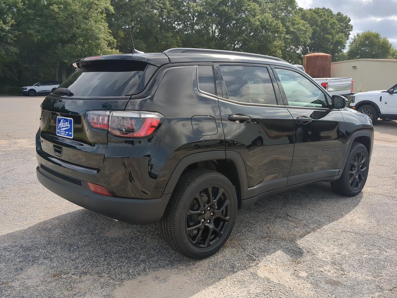 2026 Jeep Compass Latitude Altitude Winder GA