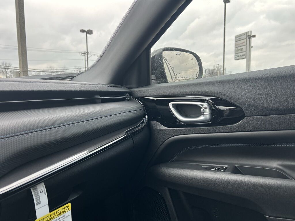 2026 Jeep Compass Latitude Crestwood KY