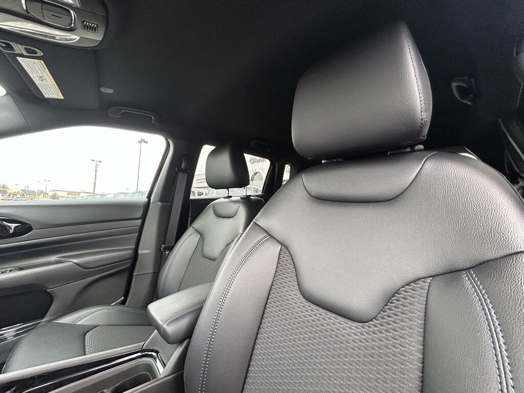 2026 Jeep Compass Latitude Crestwood KY