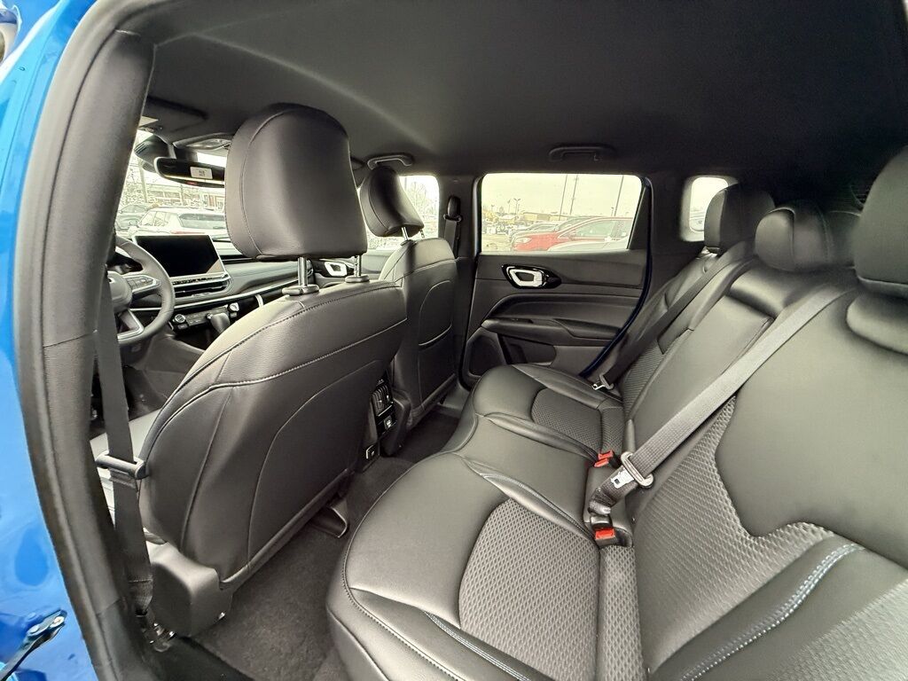 2026 Jeep Compass Latitude Crestwood KY