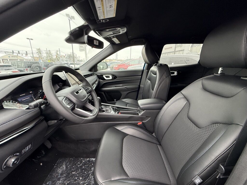 2026 Jeep Compass Latitude Crestwood KY