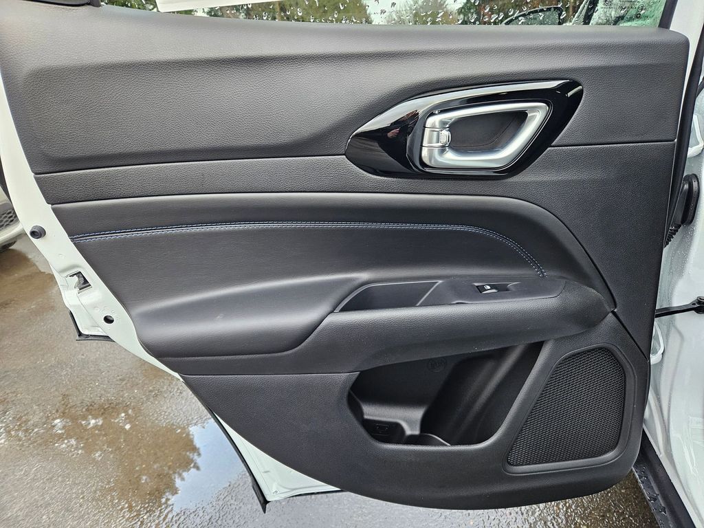 2026 Jeep Compass Latitude Gresham OR