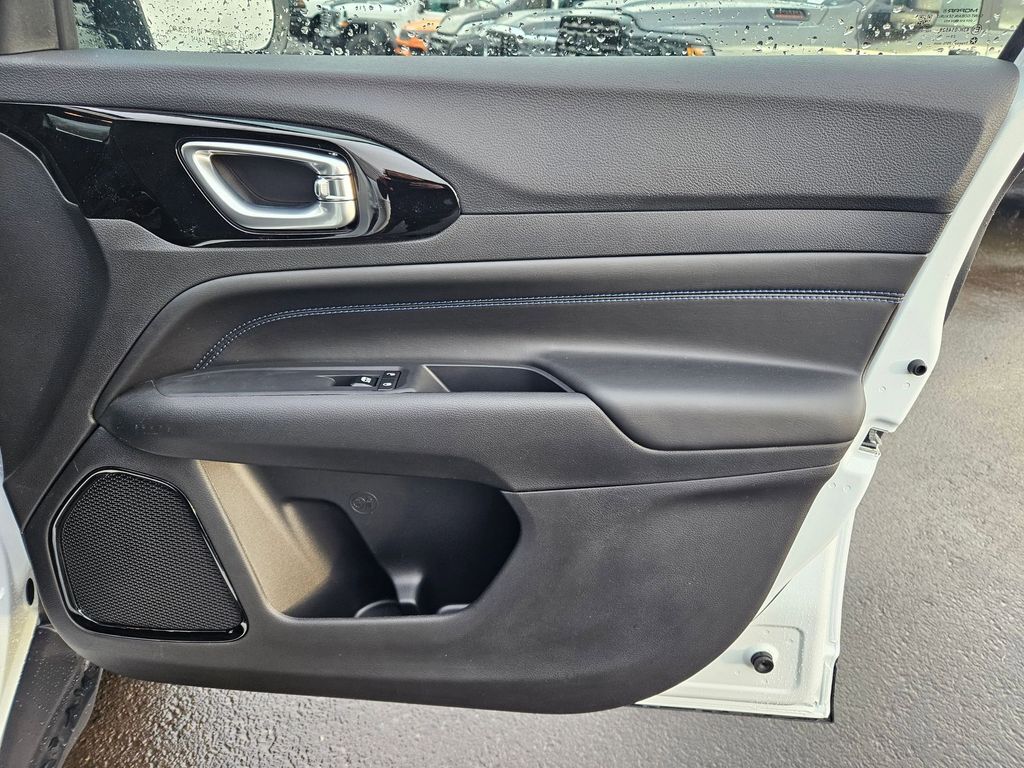 2026 Jeep Compass Latitude Gresham OR