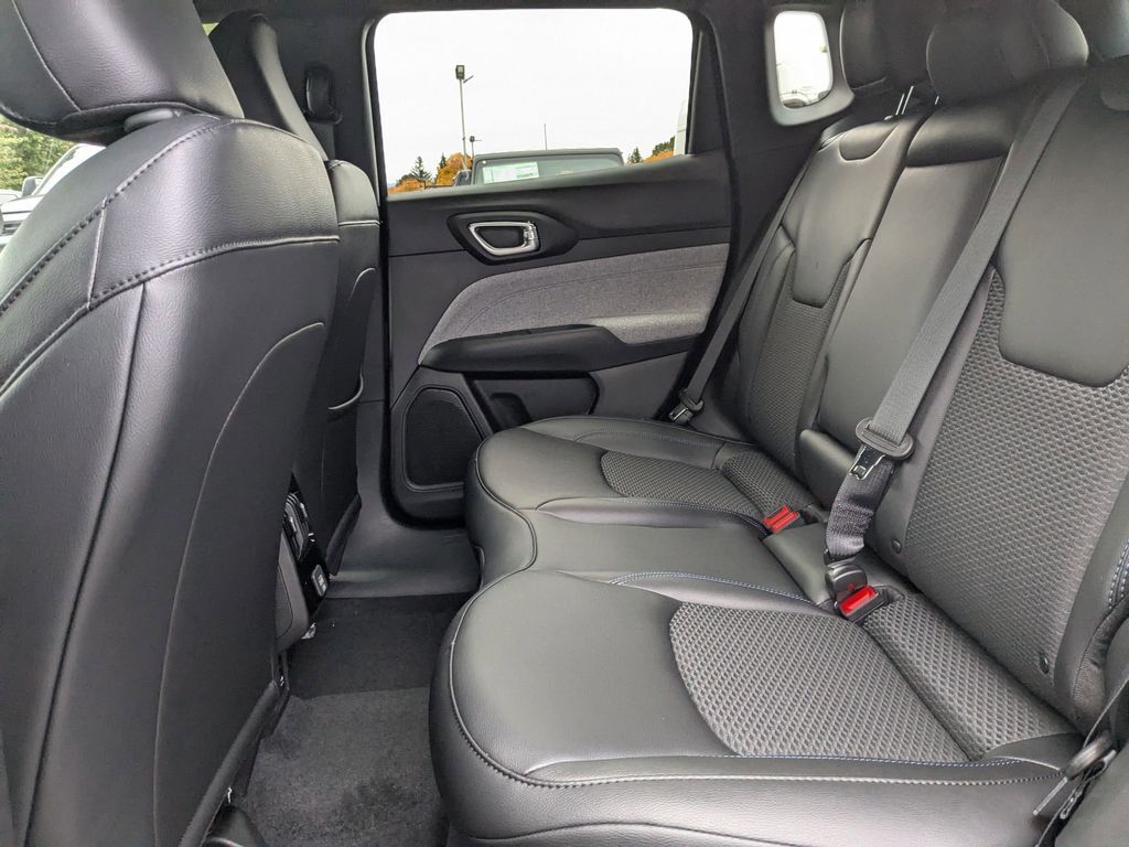 2026 Jeep Compass Latitude Gresham OR