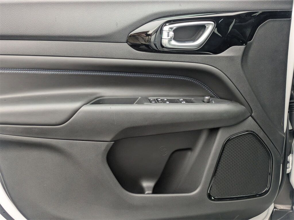 2026 Jeep Compass Latitude Gresham OR