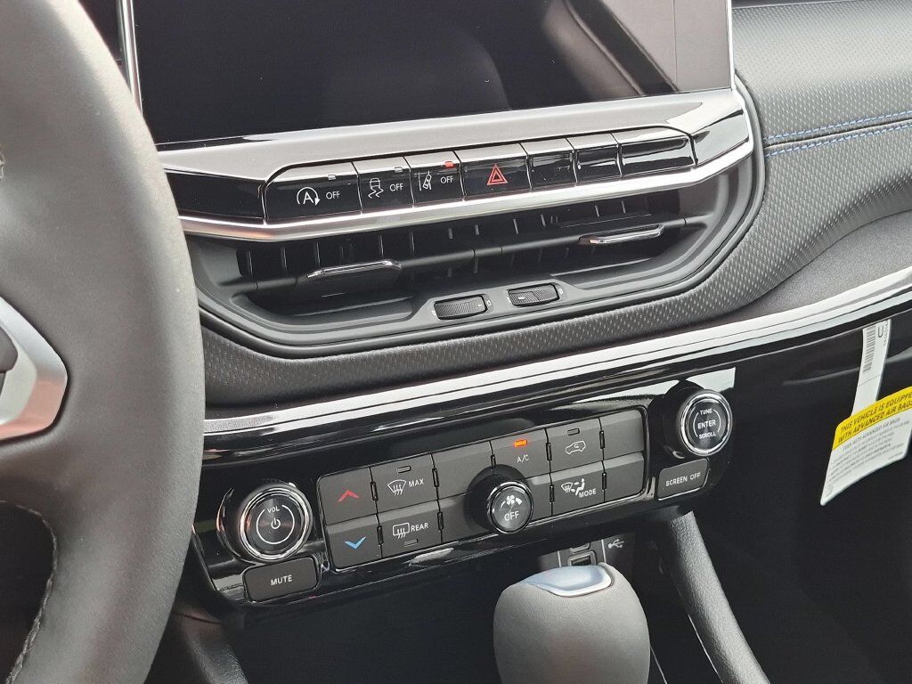 2026 Jeep Compass Latitude Gresham OR