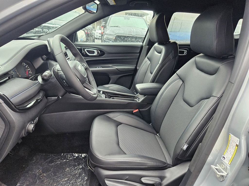 2026 Jeep Compass Latitude Portland OR