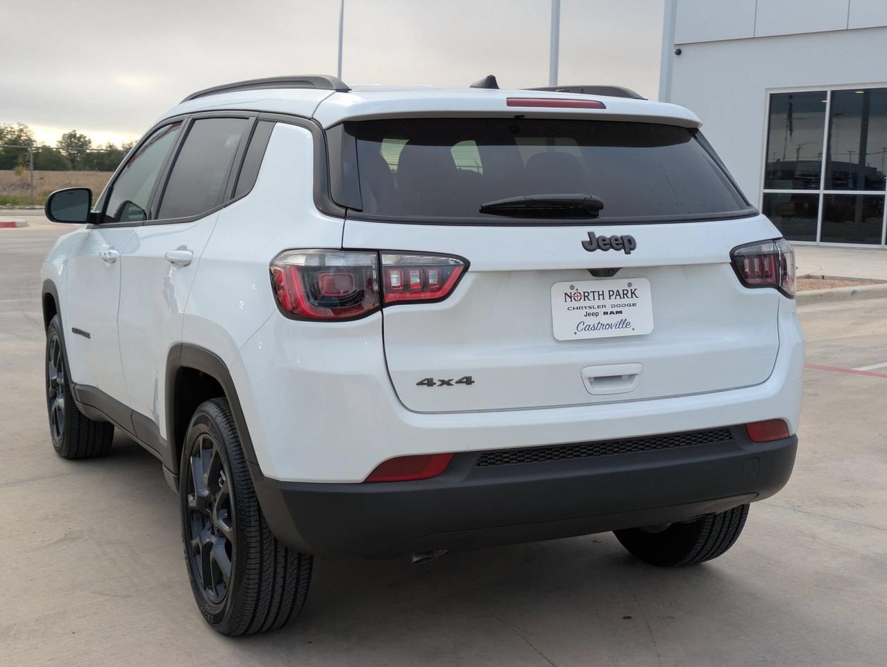 2026 Jeep Compass Latitude Castroville TX