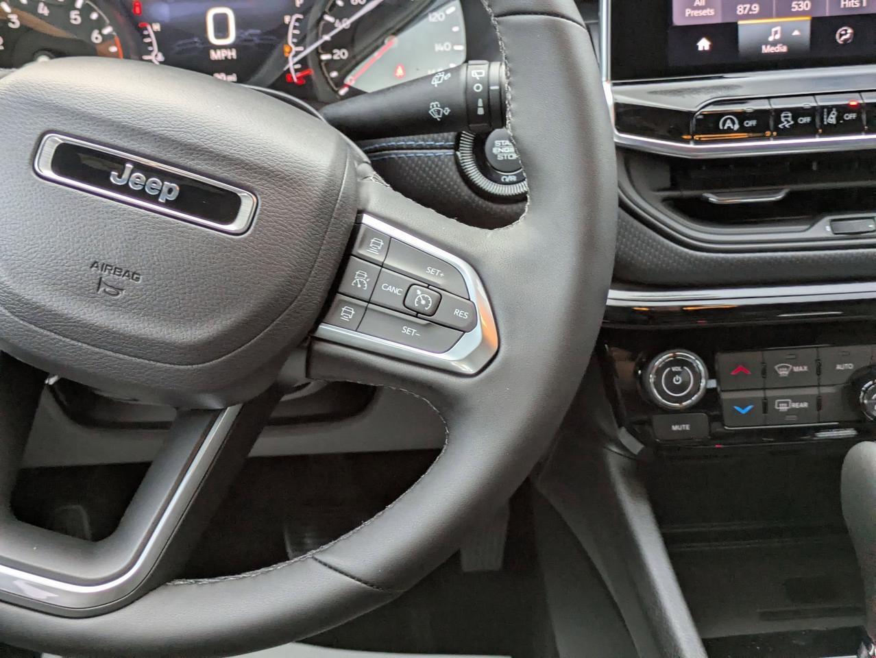 2026 Jeep Compass Latitude Castroville TX