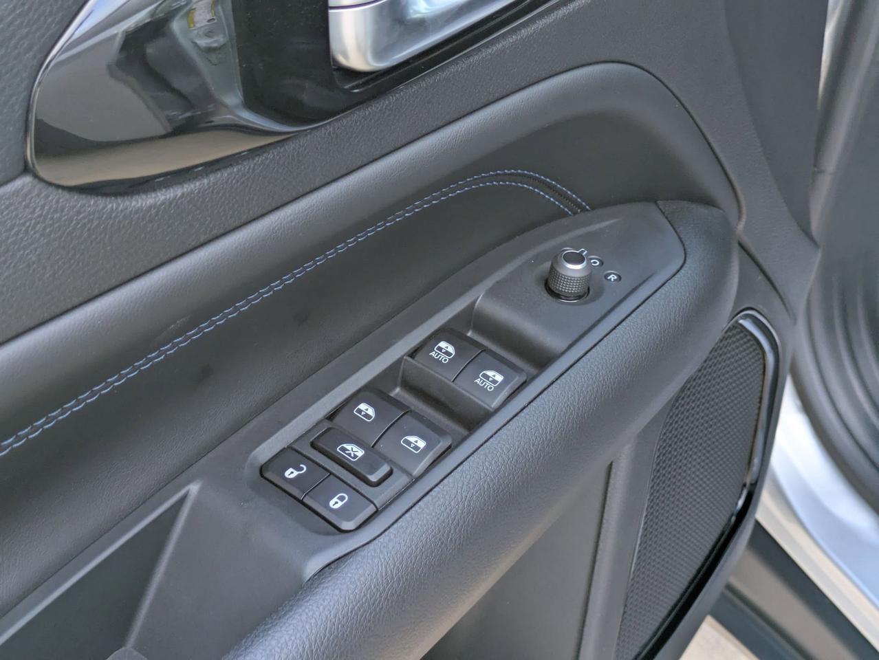 2026 Jeep Compass Latitude Castroville TX