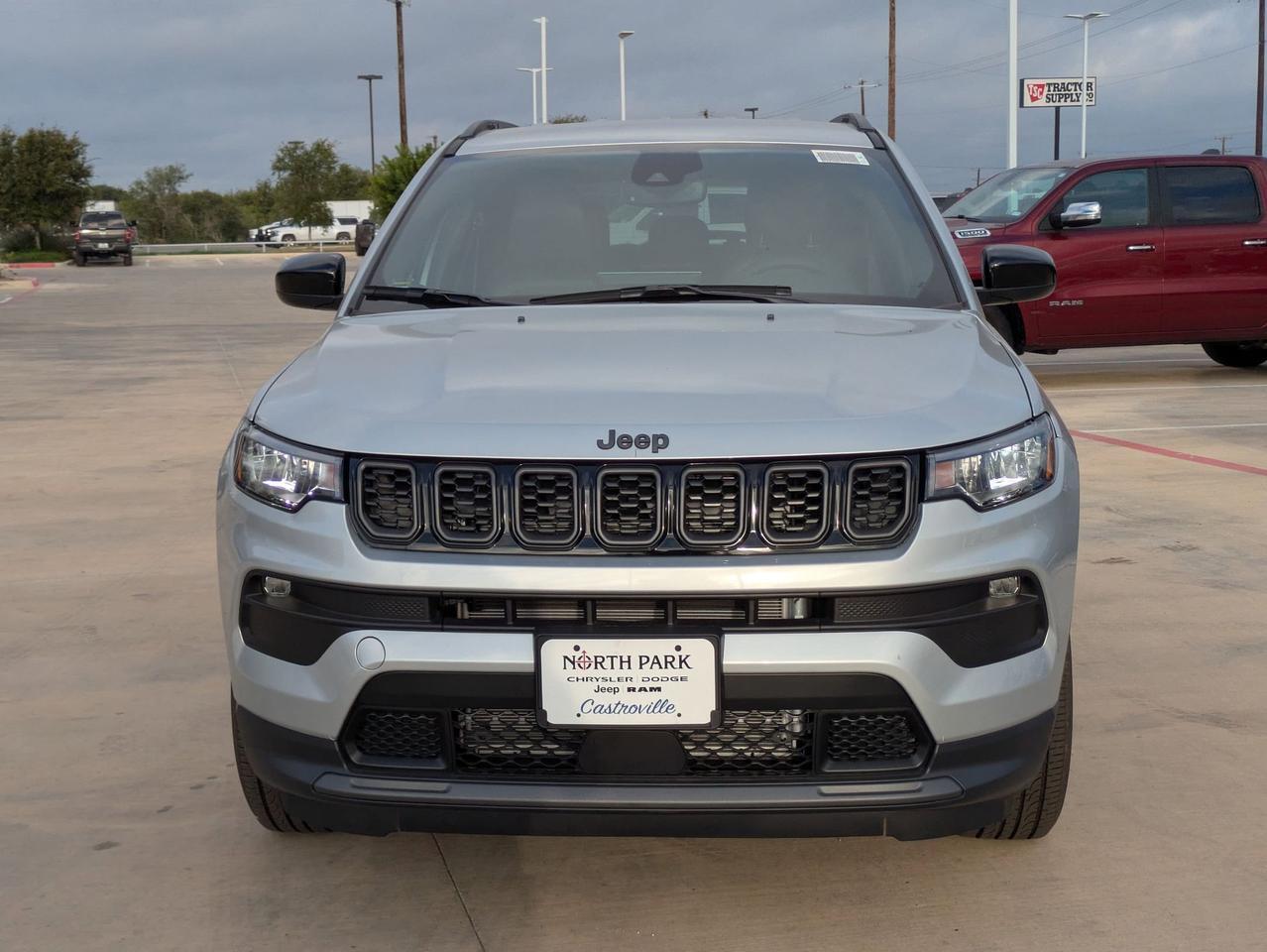 2026 Jeep Compass Latitude Castroville TX