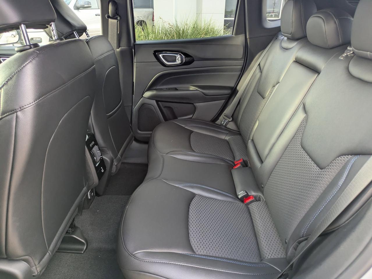 2026 Jeep Compass Latitude Castroville TX