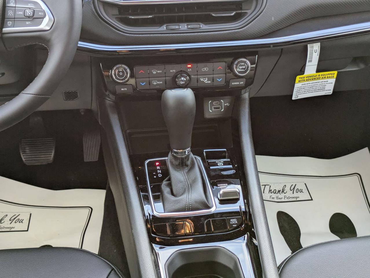 2026 Jeep Compass Latitude Castroville TX