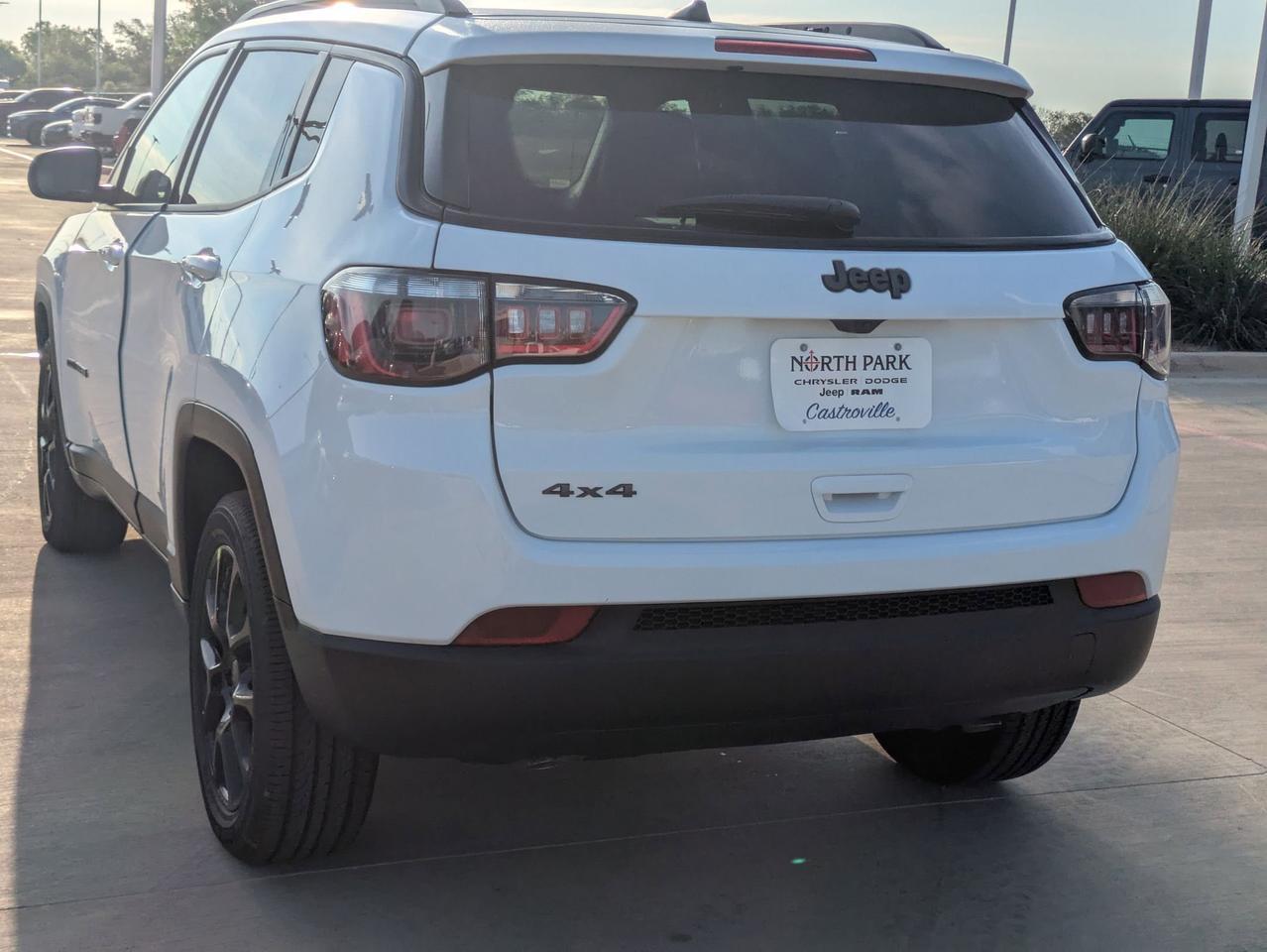 2026 Jeep Compass Latitude Castroville TX